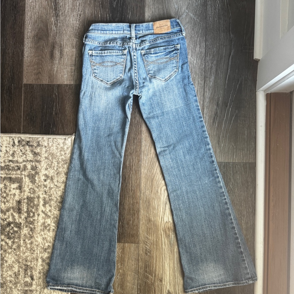 Girls Abercrombie Kids (Mackenzie Style) Flare Leg Jeans Size 8 - Picture 6 of 9